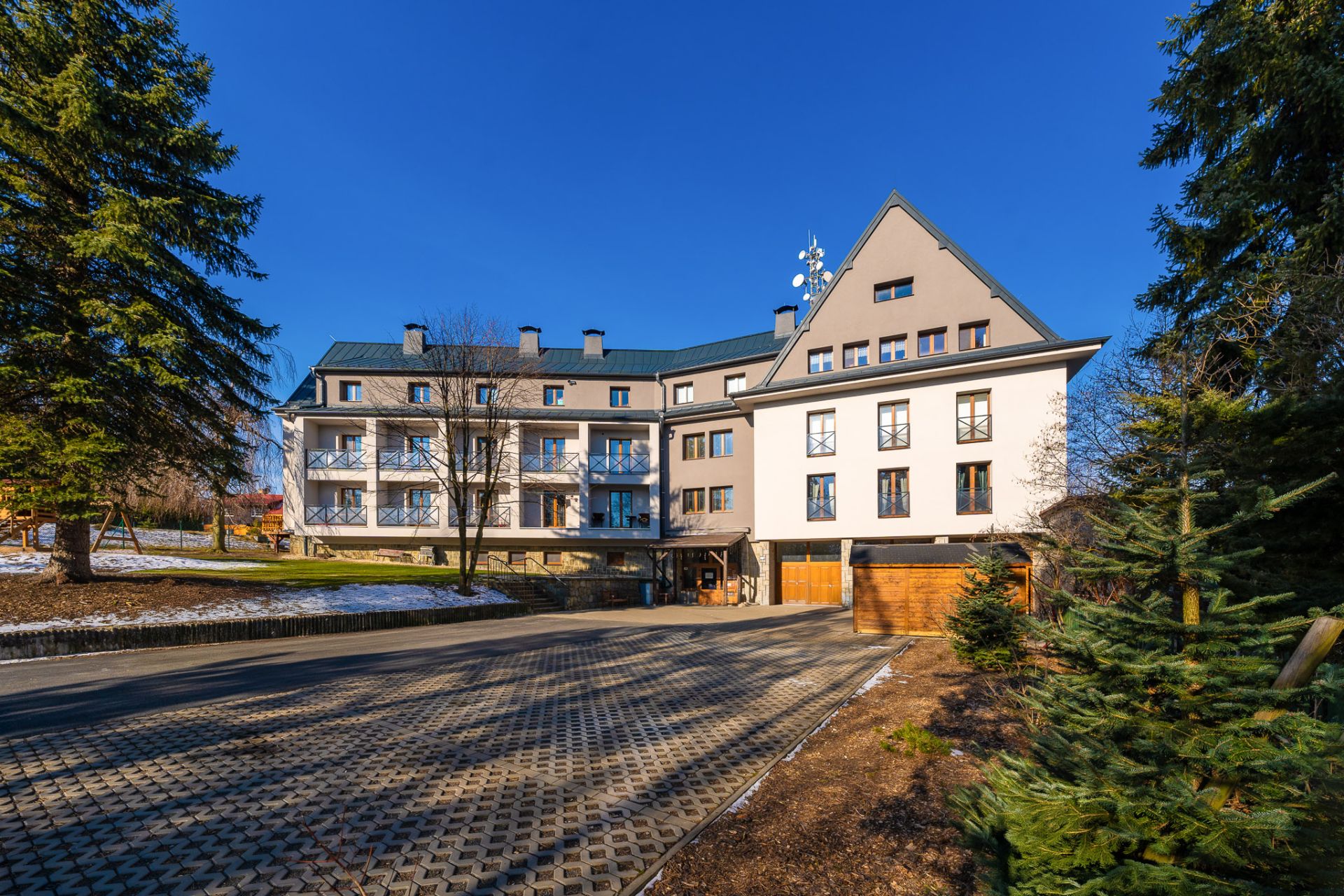 Stylový apartmán 2+1 v srdci Kunčic pod Ondřejníkem – ideální místo pro život i relaxaci
