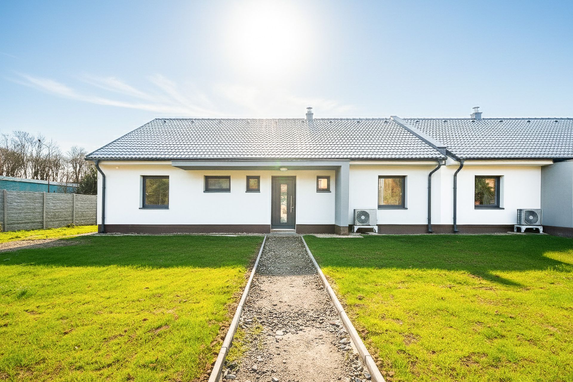 Novostavba rodinného domu v Halenkovicích u Napajedel VLEVO